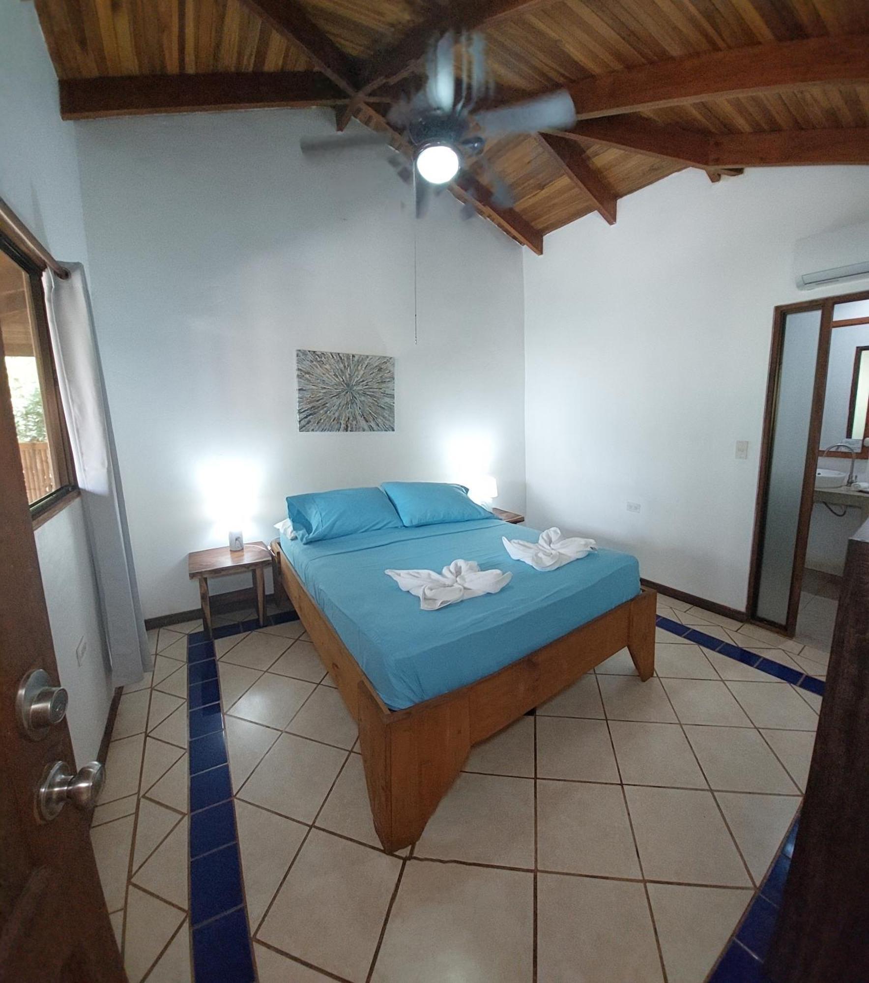 Indra Inn Playa Grande Buitenkant foto