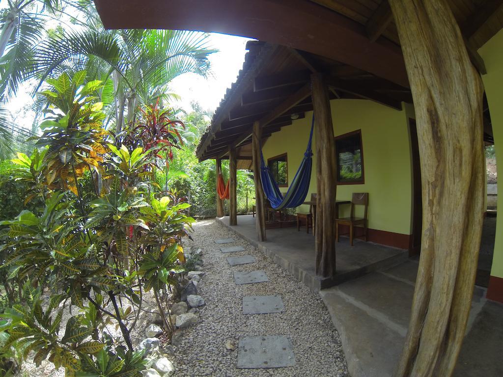 Indra Inn Playa Grande Buitenkant foto