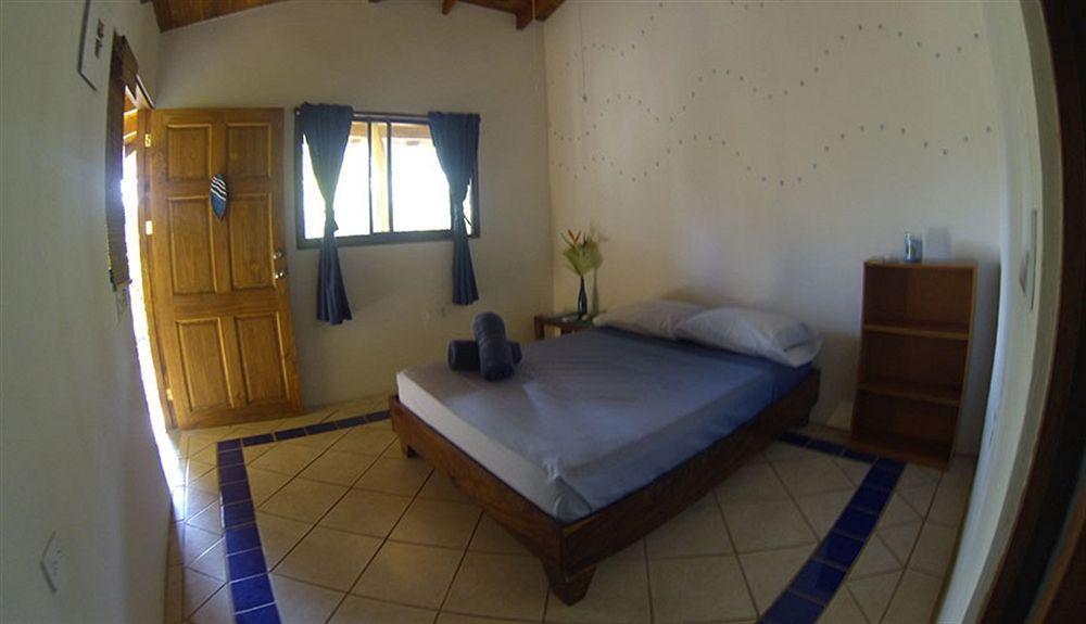 Indra Inn Playa Grande Buitenkant foto