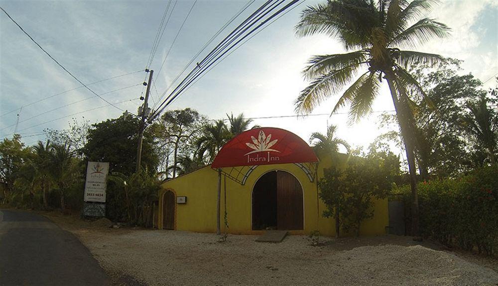 Indra Inn Playa Grande Buitenkant foto